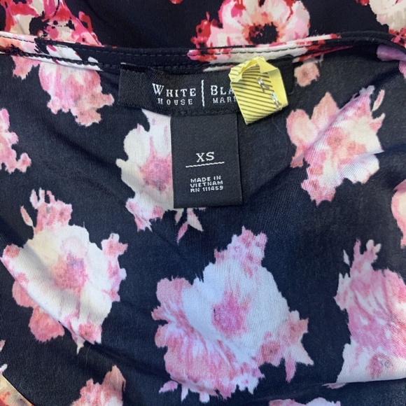 White House Black Market Hot Pink Floral Ruffle Front Tank Top Women's Size XS - Picture 10 of 11